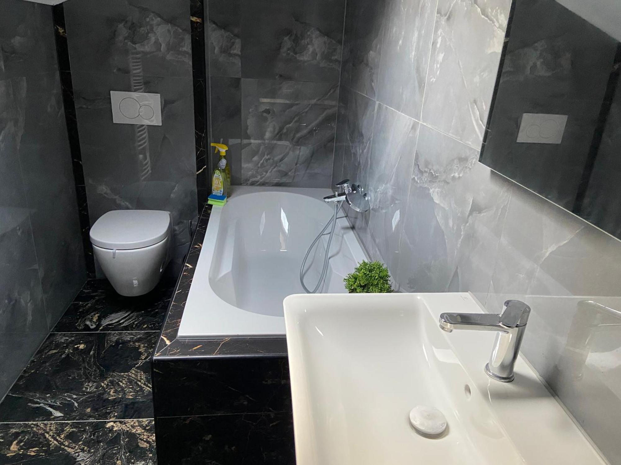 Private Guesthouse Mt Dossenheim Luaran gambar