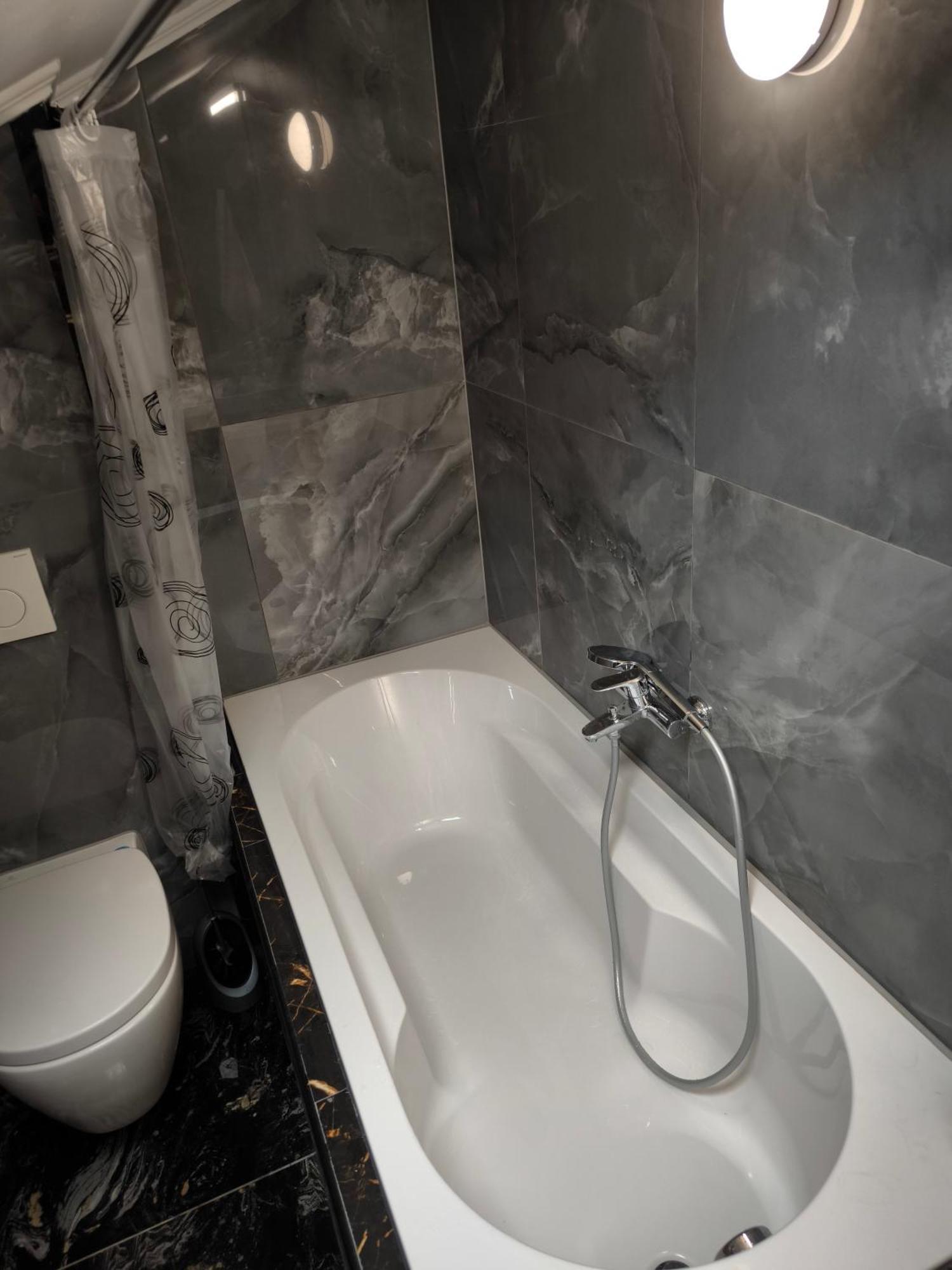 Private Guesthouse Mt Dossenheim Luaran gambar