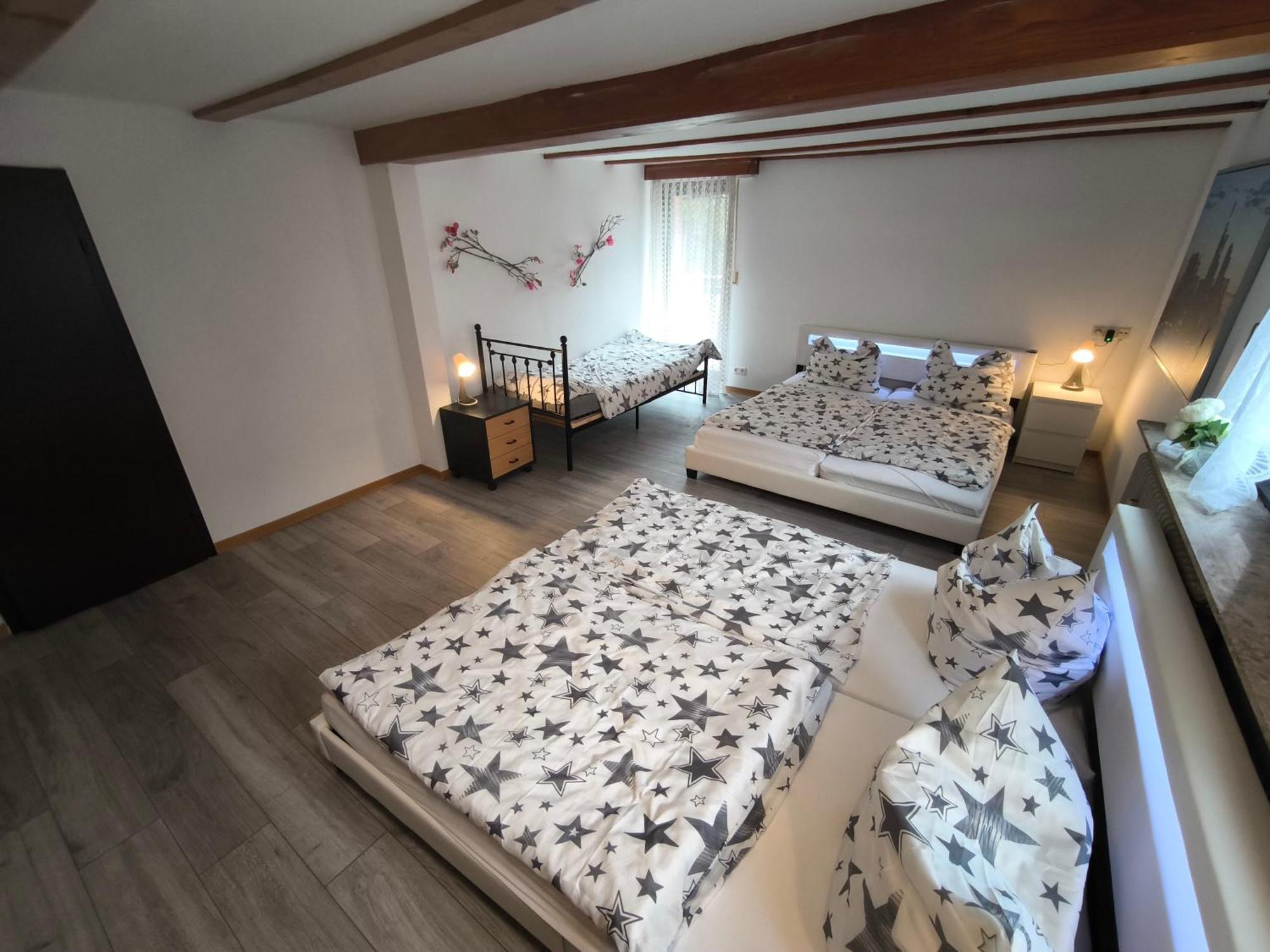 Private Guesthouse Mt Dossenheim Luaran gambar